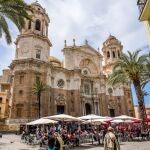 Imagen de la catedral de Cádiz, en una foto de archivo