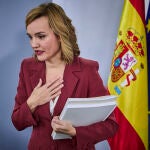 La ministra de Educación y portavoz del Gobierno, Pilar Alegría durante la rueda de prensa tras el Consejo de 