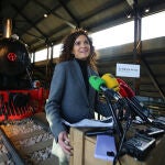 La directora del área de museos, patrimonio y cultura de la Fundación Ciudad de la Energía, Concepción Fernández, durante la presentación del balance de 2023 y la nueva programación de La Fábrica de Luz. Museo de la Energía de Ponferrada