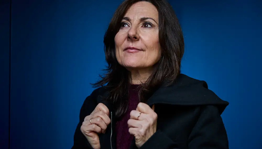 Entrevista con la escritora Mayte Uceda que presenta su obra “Maestro de azucar”, una novela colonial que tras