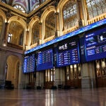 Economía/Bolsa.- Las cotizadas españolas reparten en 2023 el mayor pago de dividendos desde 2019, con 30.293 millones