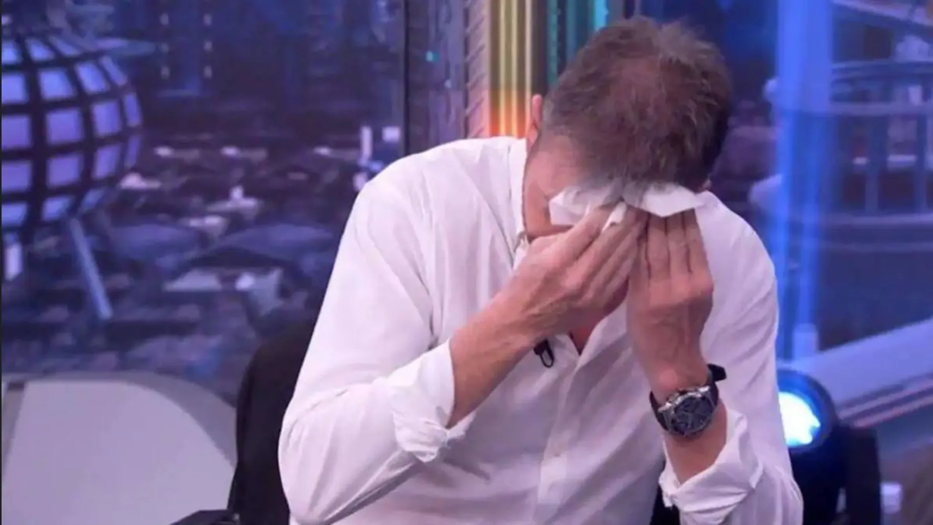 Pablo Motos sufre un vahído en directo y tiene que ausentarse