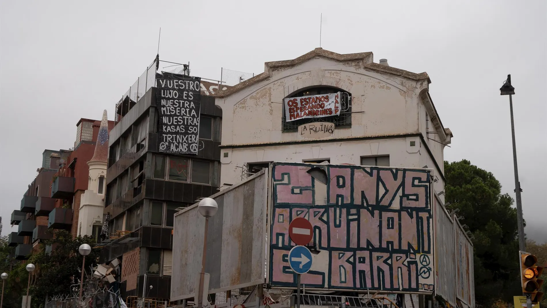 El edificio anteriormente "okupado" de La Ruïna, en la Bonanova de Barcelona