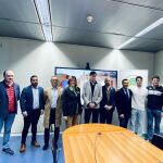 La presidenta de la Diputación de Palencia, Ángeles Armisén, y el de la Federación de Atletismo, Raúl Chapado, entre otros, en la firma del acuerdo