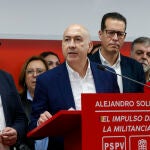 Alejandro Soler toma la delantera y presenta su candidatura a la secretaria general del PSPV-PSOE