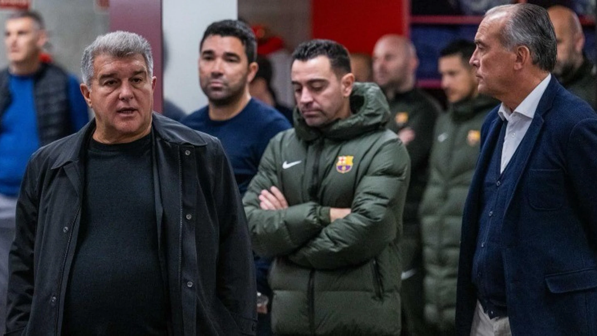 El presidente del FC Barcelona, Joan Laporta, visita a Xavi y a la plantilla FCB 28/01/2024