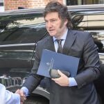 Javier Milei, President of Argentina, arrives at a memorial service for the victims of National Socialism. 
