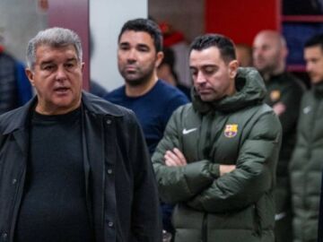 Los dos motivos de peso por los que el FC Barcelona no ha despedido a Xavi Hern&aacute;ndez 