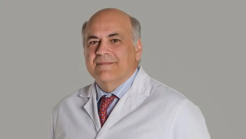 Joseba Rebollo, oncólogo del Hospital Quirónsalud Torrevieja y Hospital Quironsalud Alicante