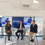 Felipe Pastrana, junto a la doctora Rocío García-Ramos y el Dr. Álvaro Sánchez-Ferro