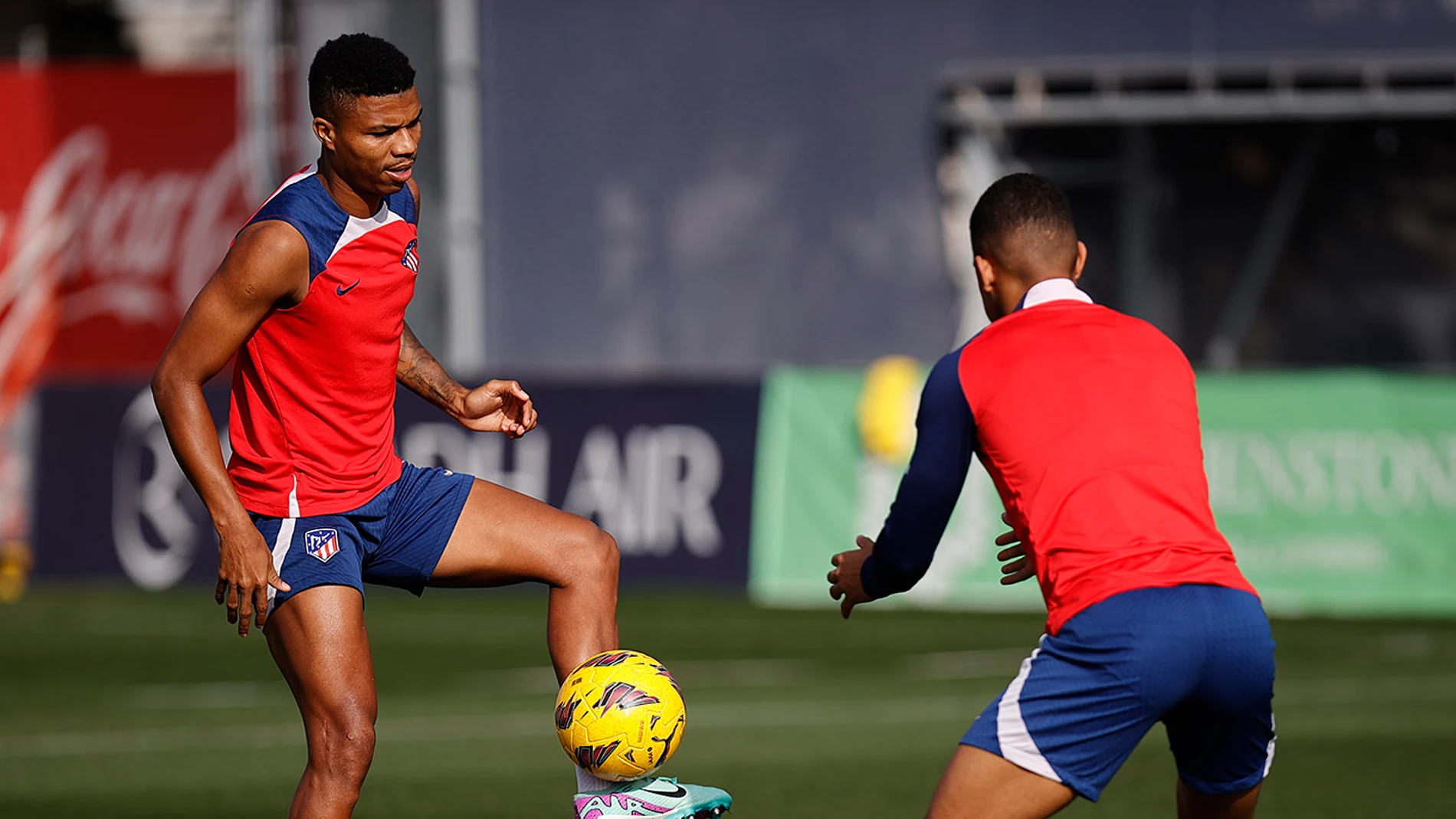 Reinildo, en un entrenamiento