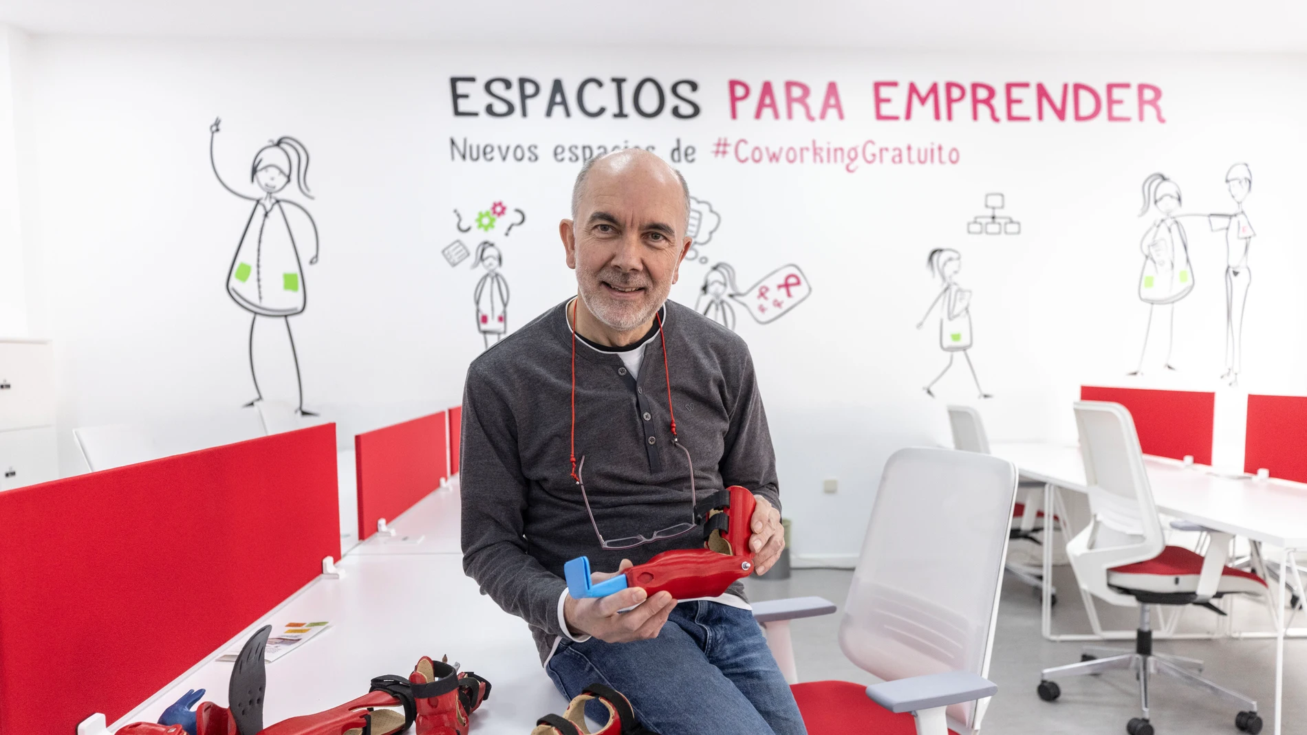 Vivero de empresas de Vallecas. Luis Carlos González, de la empresa Supergiz.