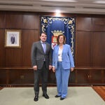 El presidente de la Junta, Alfonso Fernández Mañueco, recibe a la de la FRMP, Ángeles Armisén
