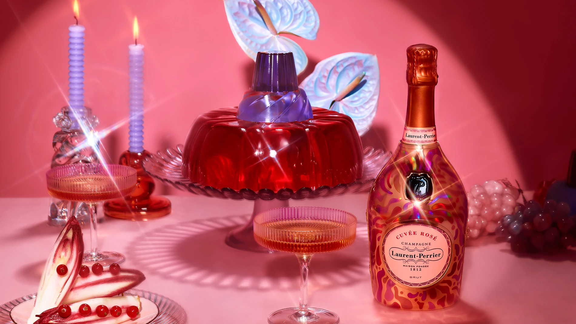 Champagne rosado y flores para este San Valentín