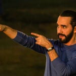 InternacionalCategorias.-El Salvador.- Bukele, la mano dura contra las pandillas a la que se agarran los salvadoreños