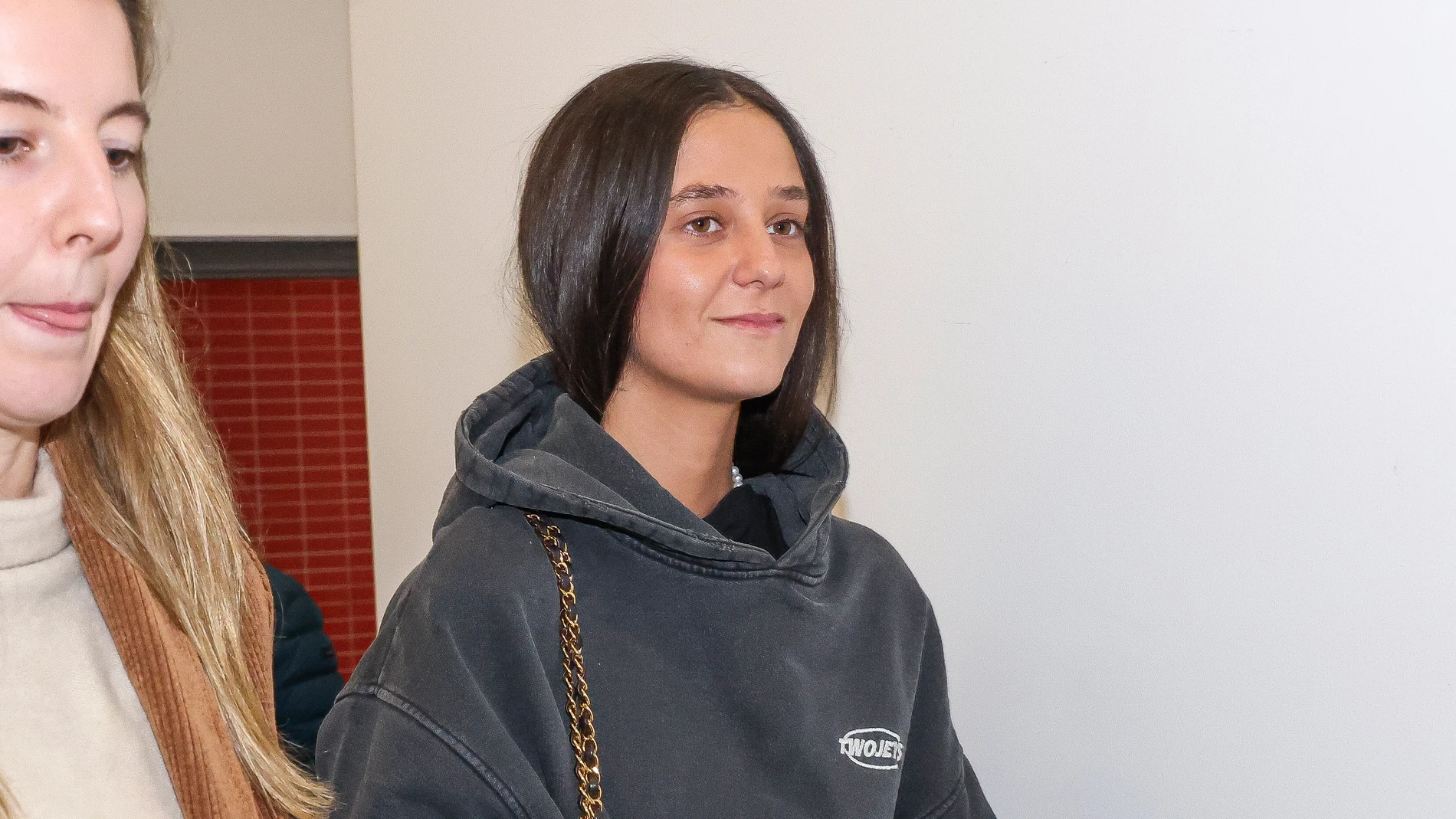 Victoria Federica con sudadera de Two Jeys.