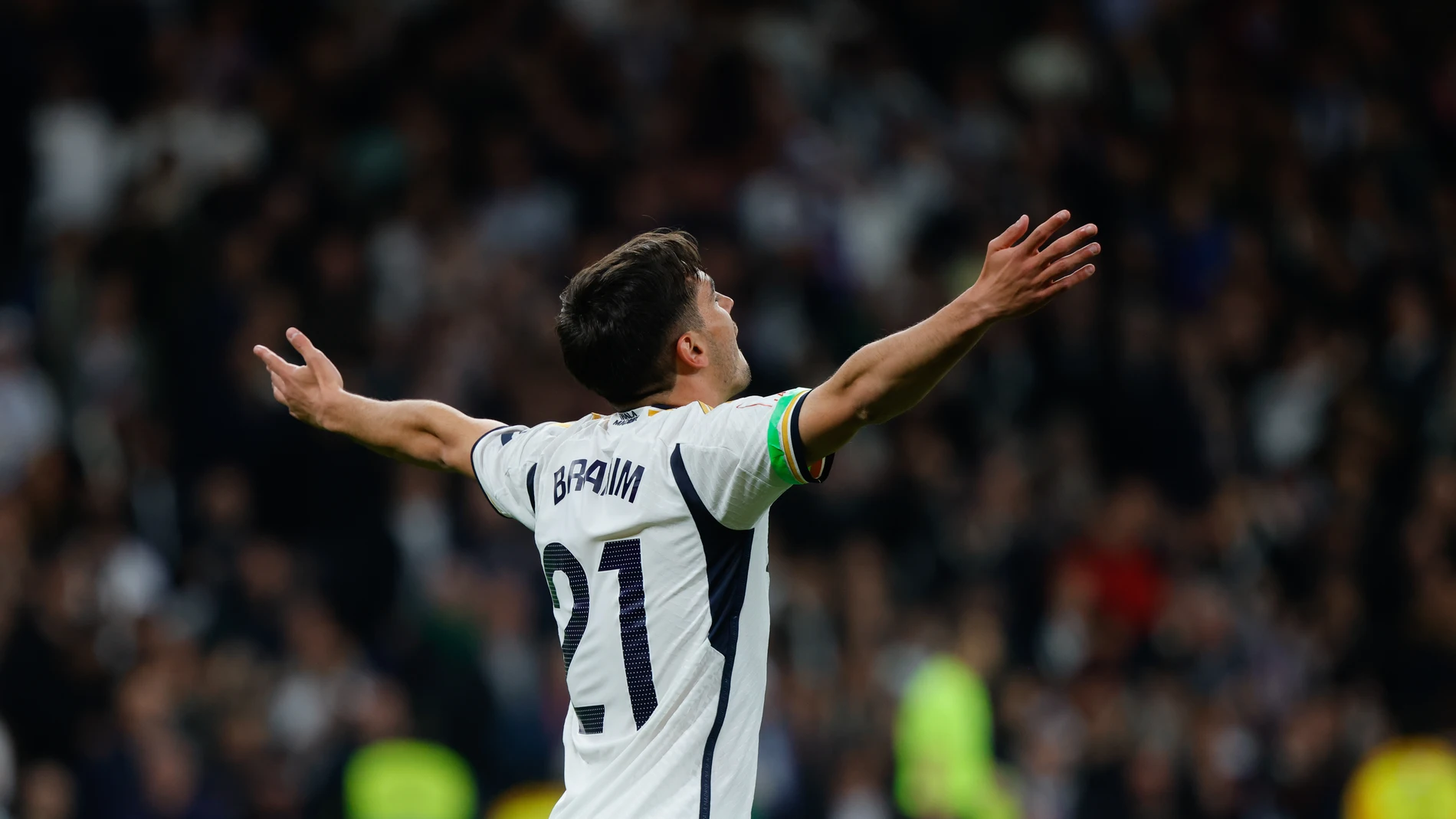Brahim celebra su gol al Atlético