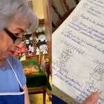 "Mi abuelita leyéndonos sus apuntes de las capacitaciones virtuales que el Instituto Mexicano del Seguro Social imparte a sus promotoras voluntarias en temas de #diversidad"