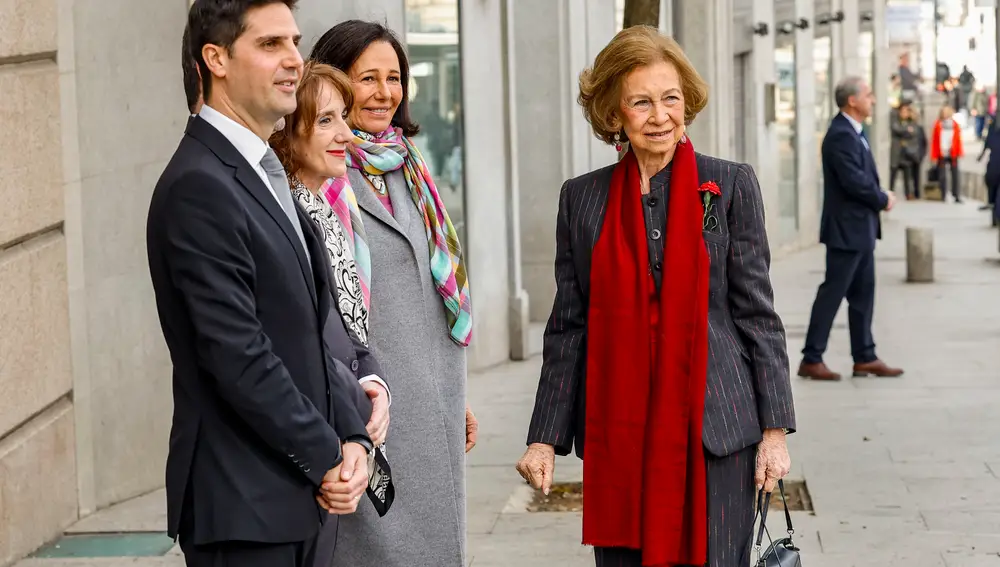 La reina Sofía preside la reunión del patronato de la Escuela Superior de Música Reina Sofía