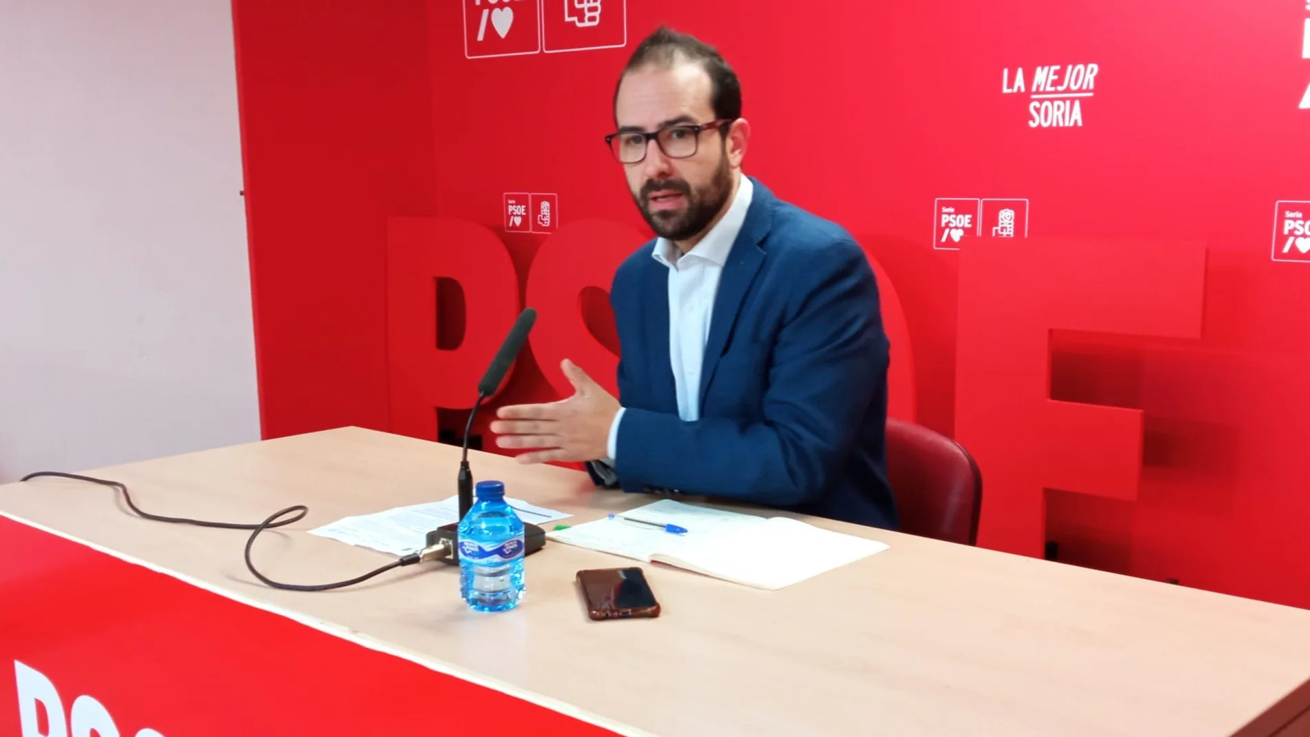 Ángel Hernández, secretario general del Grupo Parlamentario Socialista