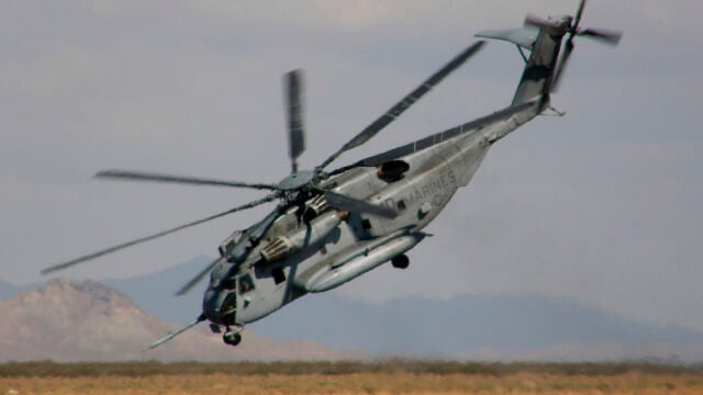 Un helicóptero CH-53E Super Stallion