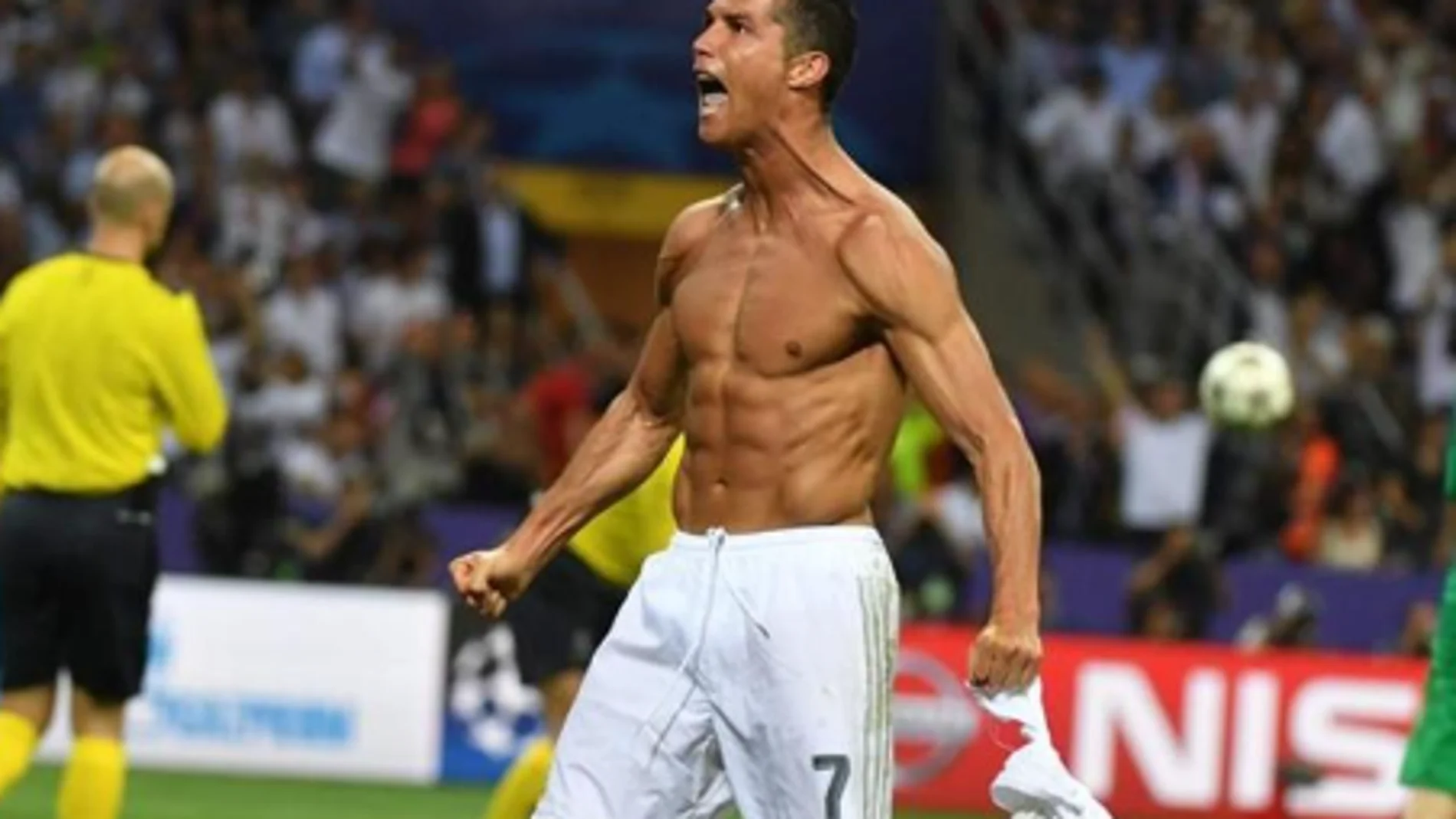 Cristiano puede presumir de no tener ni un gramo de grasa abdominal