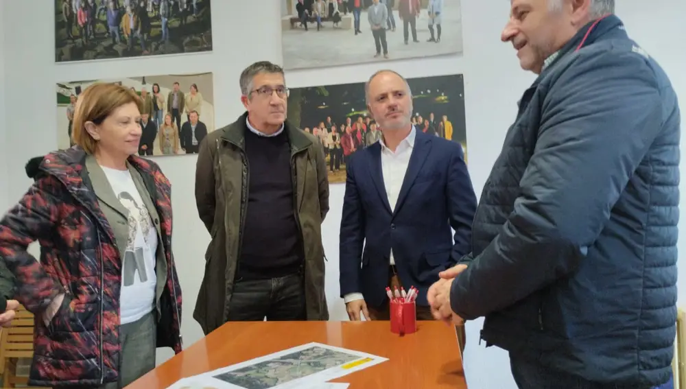 Patxi López ve "intencionalidad política" en la marcha de tractores a Ferraz, que cree "alejada" de intereses del campo