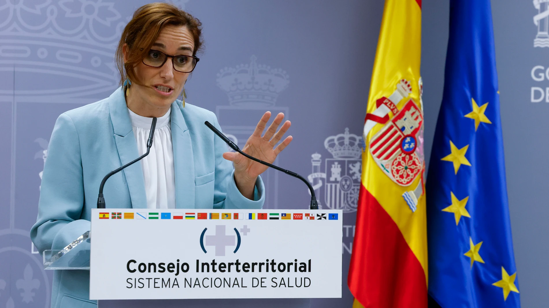 MADRID, 09/02/2024.- La ministra de Sanidad, Mónica García, ofrece una rueda de prensa al término del Consejo Interterritorial del Sistema Nacional de Salud, este viernes en Madrid. EFE/Zipi