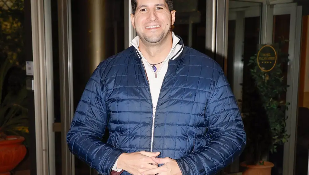 Julián Contreras contraataca y acusa a su excasera de difamación: "Es miserable. No se puede consentir"