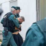 Cádiz.-Sucesos.- Los ocho detenidos por la muerte de dos guardias civiles en Barbate llegan a los juzgados para declarar