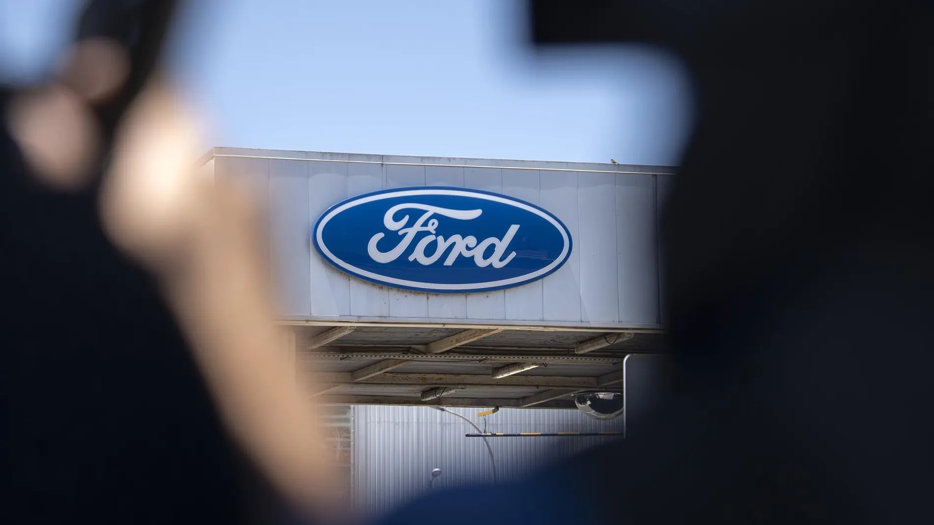 Economía/Motor.- Ford y UGT acuerdan un nuevo ERTE para un máximo de 500 trabajadores de Almussafes (Valencia)