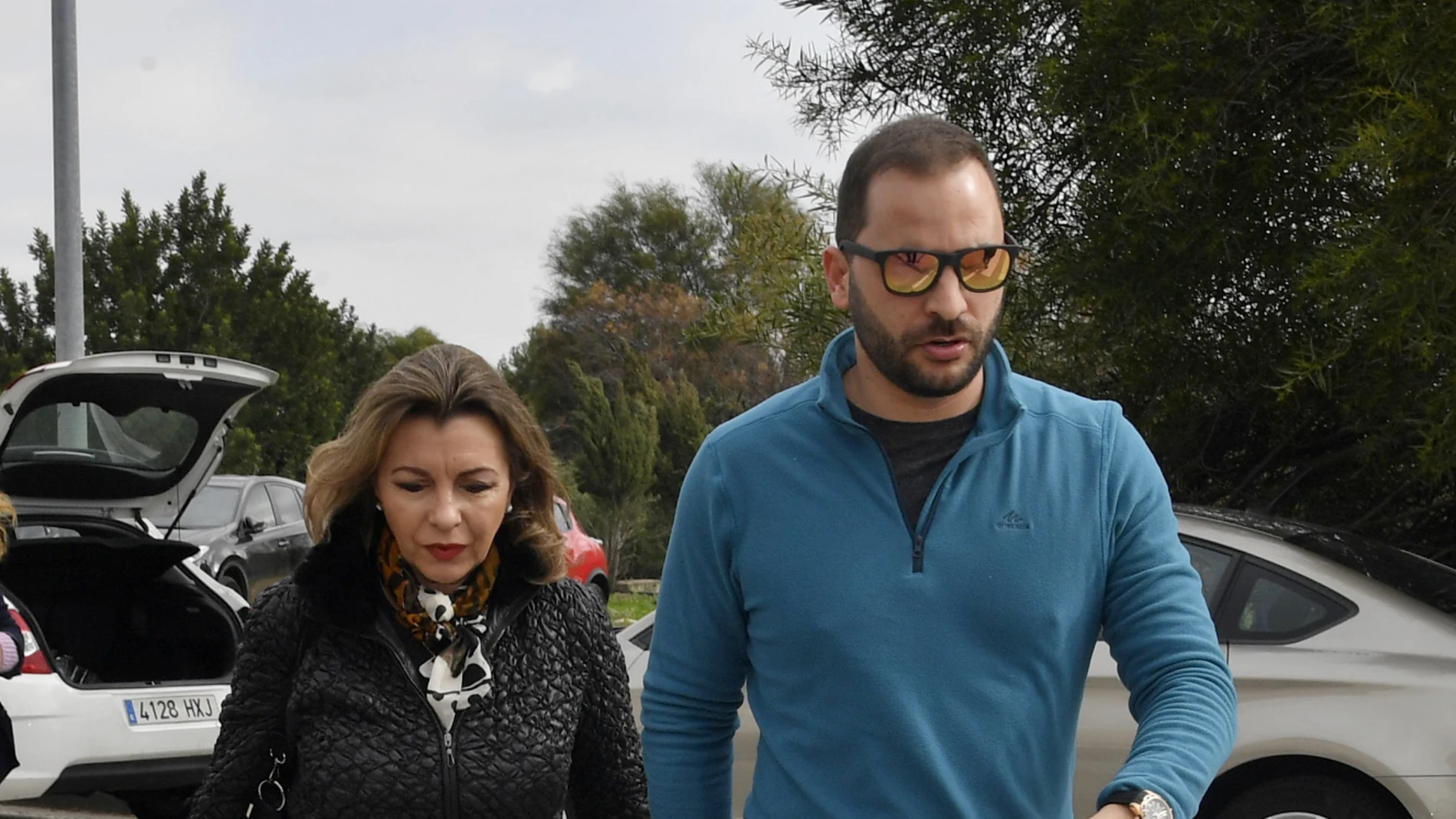 Antonio Tejado junto a su madre, María José