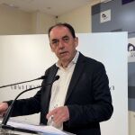Benito Serrano, presidente de la Diputación de Soria, atiende a la prensa tras la Junta de Gobierno de la institución provincial