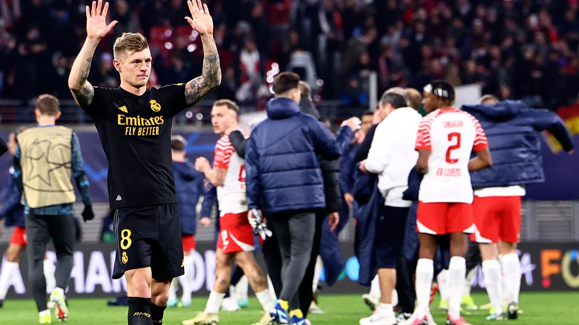 Leipzig (Germany), 13/02/2024.- Real Madrid'Äôs Toni Kroos reacts after the UEFA Champions League Round of sixteen first leg soccer match between RB Leipzig and Real Madrid in Leipzig, Germany, 13 February 2024. (Liga de Campeones, Alemania) EFE/EPA/FILIP SINGER