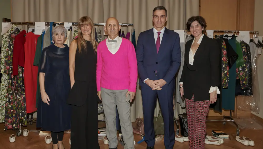 Begoña Gómez y Pedro Sánchez apoyando a la moda española.