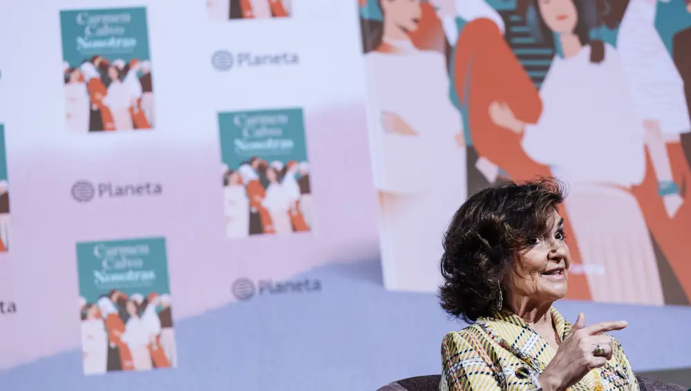 Carmen Calvo presenta su libro ‘Nosotras’