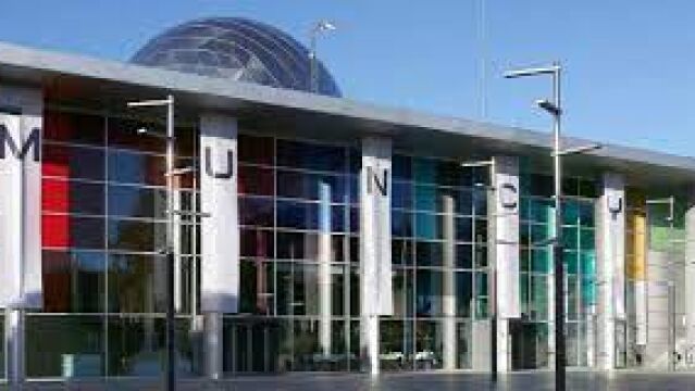 Fusión nuclear en Alcobendas: "¿Es posible crear un sol en la Tierra?"