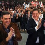 18F.- Sánchez da un último impulso a Besteiro y avisa: "La caída de Rueda y Feijóo es como el cambio, imparable"