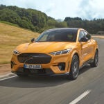 Mustang Mach-E: el mito deportivo ahora con motor cien por cien eléctrico