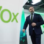 18F.- Abascal sigue el escrutinio de las elecciones en Galicia desde la sede nacional de Vox, en Madrid
