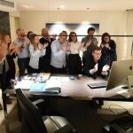 18F.- Feijóo refuerza su liderazgo con la victoria en Galicia y asesta su primer golpe a Sánchez tras el revés del 23J