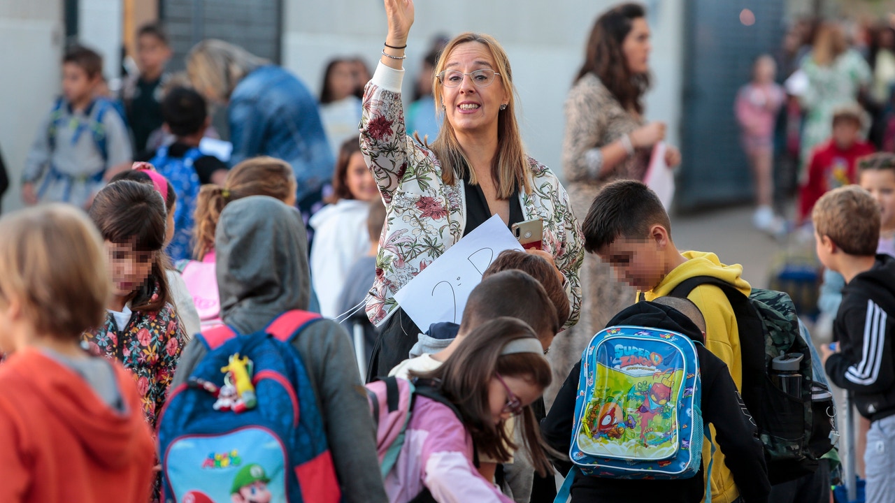 Galicia eleva un 10% su Plan de formación docente con más de 133.000 plazas para el curso 2025/26