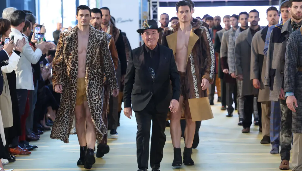 Desfile de Félix Ramiro.