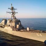 Uno de los barcos de guerra enviados por EEUU al Mar Rojo