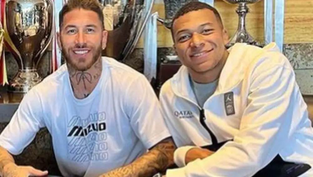 Dos piscinas, cine, baño turco...: Así es la casa de 6 millones que Sergio Ramos ofrece a Mbappé