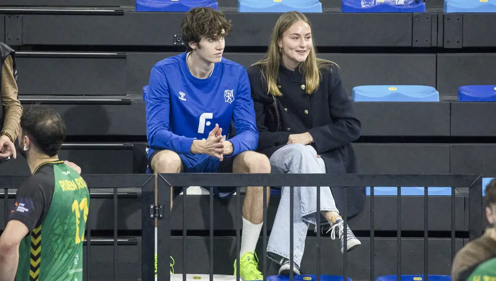 Pablo Urdangarín y Johanna Zott en el partido del Granollers.