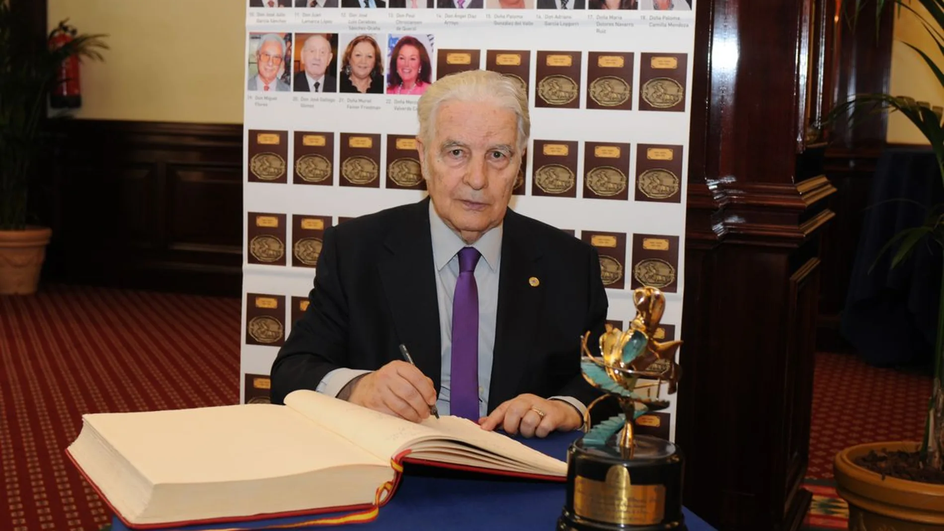 Ha muerto Fernando Claramunt