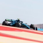 Alonso, el piloto más activo de la parrilla durante la primera mañana de pruebas 