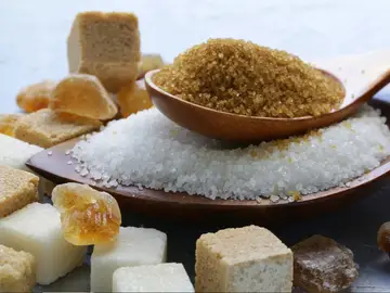 ¿Se dice "el azúcar" o "la azúcar"? Esta es la respuesta correcta, según la RAE ¿Se dice "el azúcar" o "la azúcar"? Esta es la respuesta correcta, según la RAE