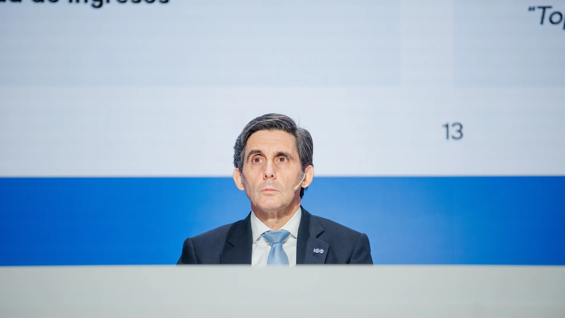 El CEO de Telefónica, José María Álvarez-Pallete, durante la presentación de resultados de Telefónica de 2023, en el Distrito Telefónica, a 22 de febrero de 2024, en Madrid (España). Telefónica España facturó 12.654 millones de euros en 2023, lo que supone un incremento del 1,3% en comparación con el ejercicio anterior. Además, la empresa cerró 2023 con 37,42 millones de clientes, un 1,6% más que los usuarios registrados a finales del año pasado. 22 FEBRERO 2024;TELEFÓNICA;RESULTADOS;DINERO;...